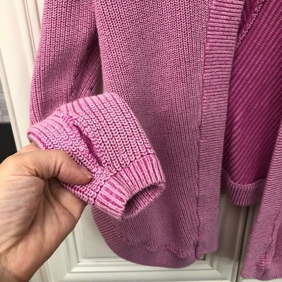 Ivivva by Lululemon girl’s hooded sweater - Picture 7 of 13